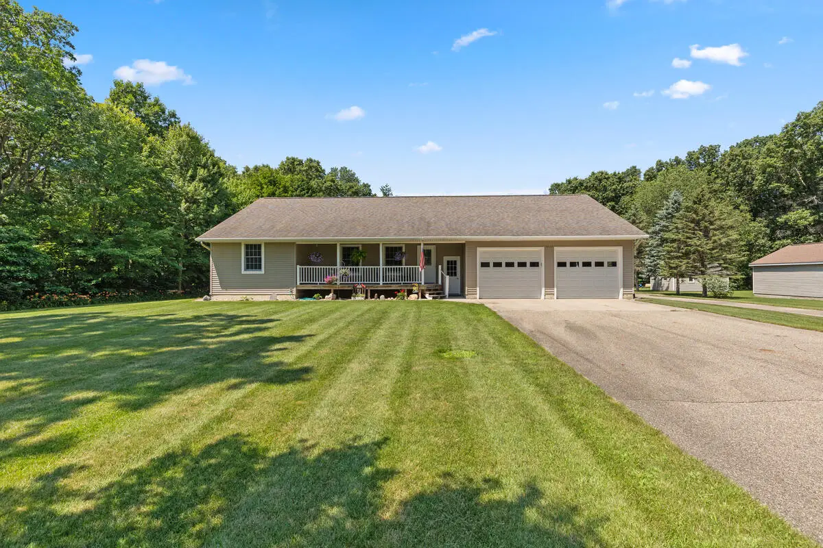14113 136th Avenue, Grand Haven, MI 49417 - #1