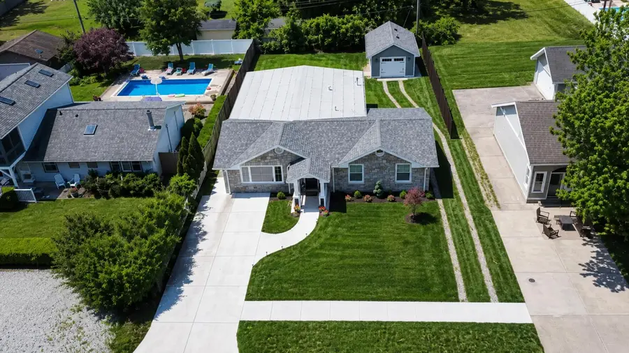 340 N Berrien Street, New Buffalo, MI 49117 - #2