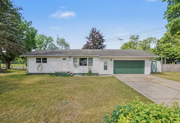 169 Park Place, Barryton, MI 49305
