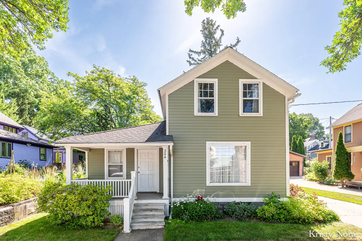 244 Prospect Avenue Se, Grand Rapids, MI 49503 - #1