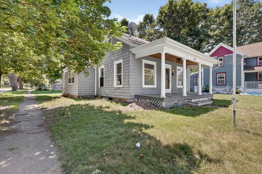 438 E Center Street, Hastings, MI 49058 - #3