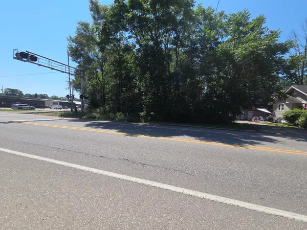 2205 Waalkes Street, Muskegon, MI 49444