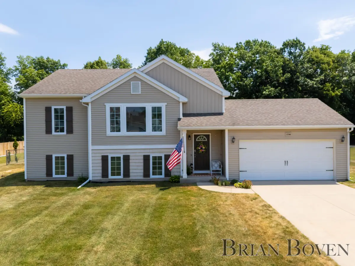 13346 Sunset View Drive Ne, Cedar Springs, MI 49319 - #1