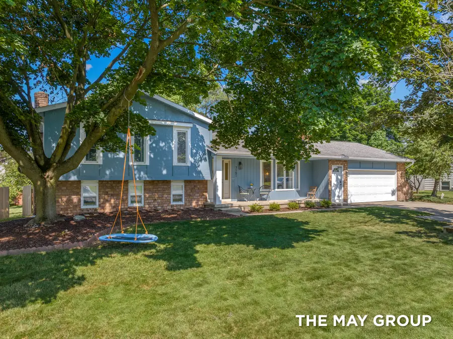 7151 Churchill Street, Jenison, MI 49428 - #2