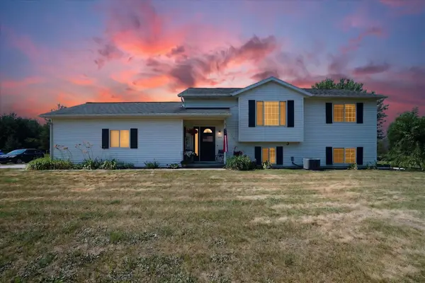 14777 Wabasis Avenue Ne, Cedar Springs, MI 49319