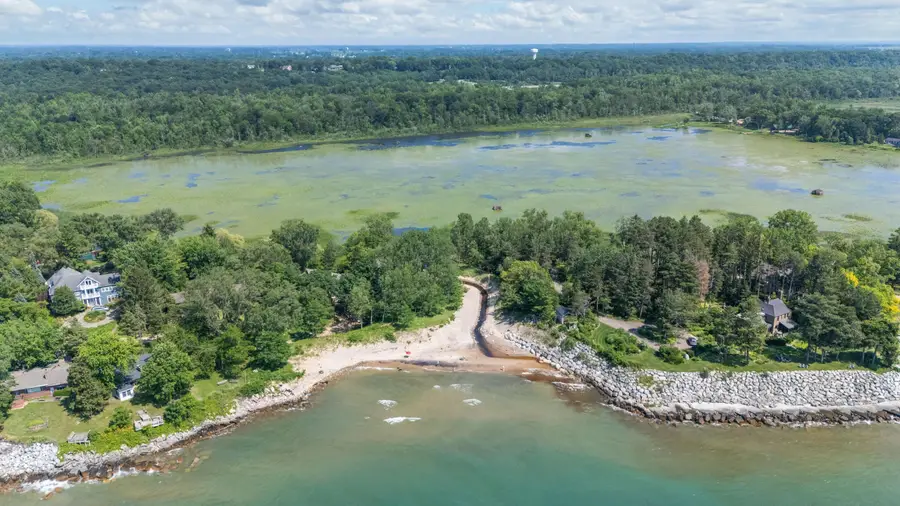 5501 Sunset Path, Stevensville, MI 49127 - #3