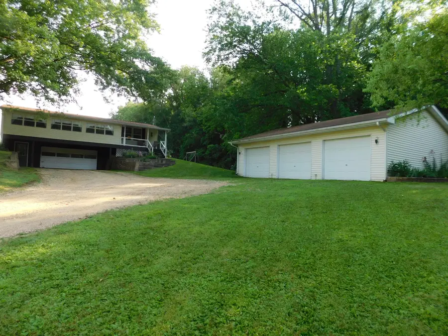 19278 Dutch Settlement Street, Cassopolis, MI 49031 - #2