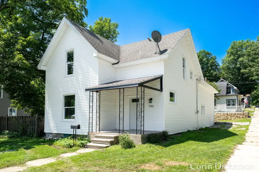 546 N Michigan Avenue, Hastings, MI 49058 - #3