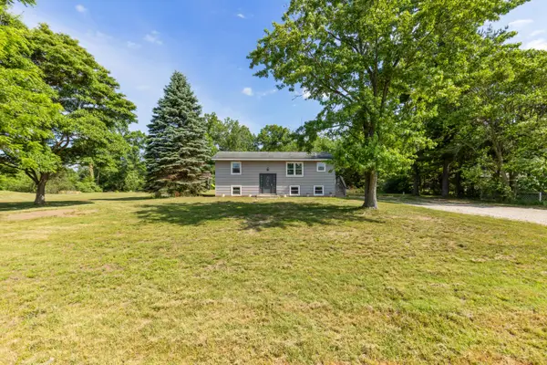 13687 New Holland Street, Holland, MI 49424