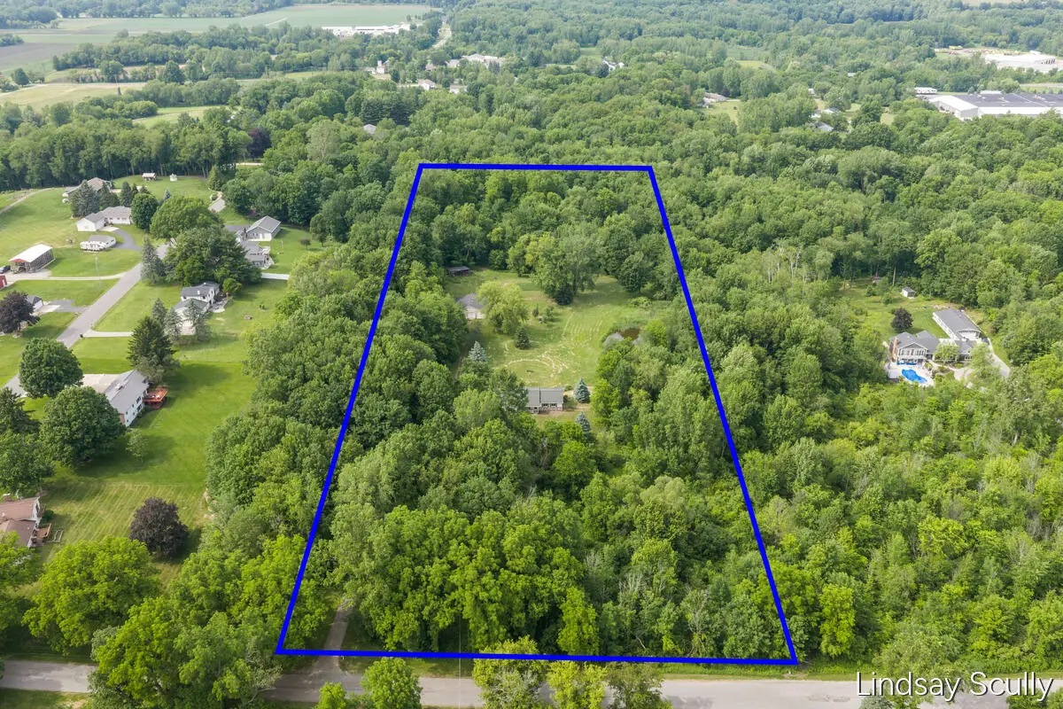 1525 104th Street Sw, Byron Center, MI 49315 - #1