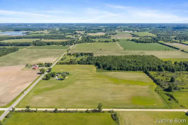 V/L S Warner Avenue, Fremont, MI 49412