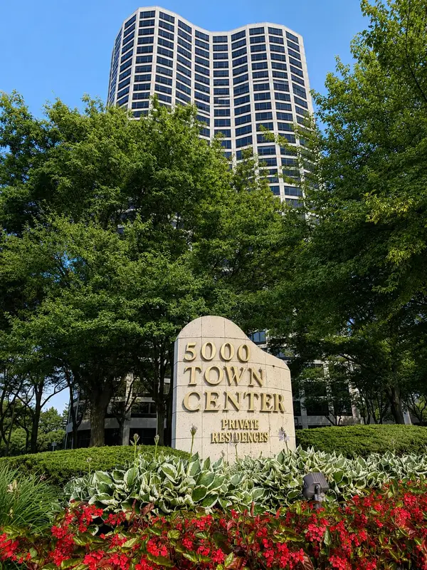 5000 Town Center #908, Southfield, MI 48075