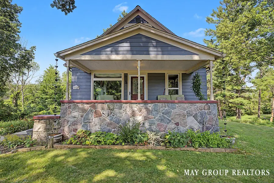 665 Honey Creek Avenue Ne, Ada, MI 49301 - #2