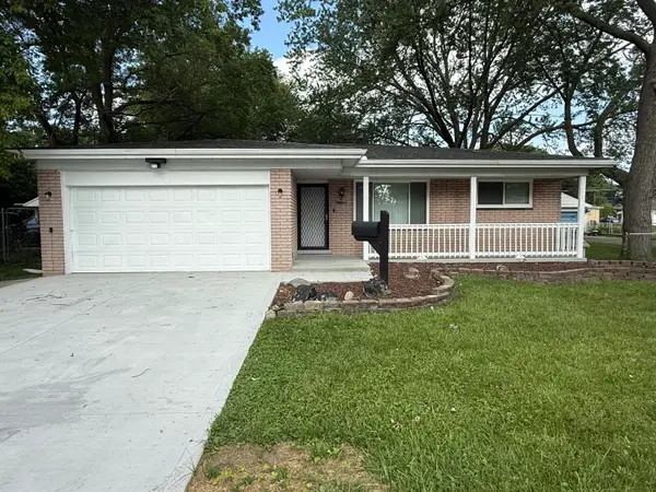 21135 La Salle Boulevard, Warren, MI 48089