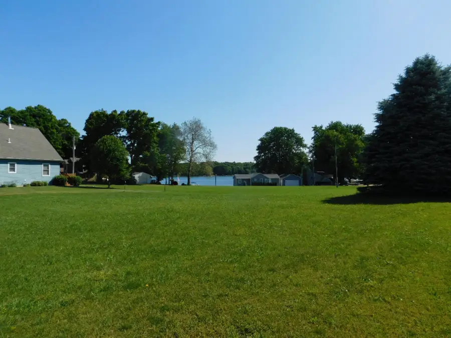 48900 South Street, Lawrence, MI 49064 - #3