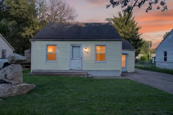 19364 Seminole, Redford, MI 48240
