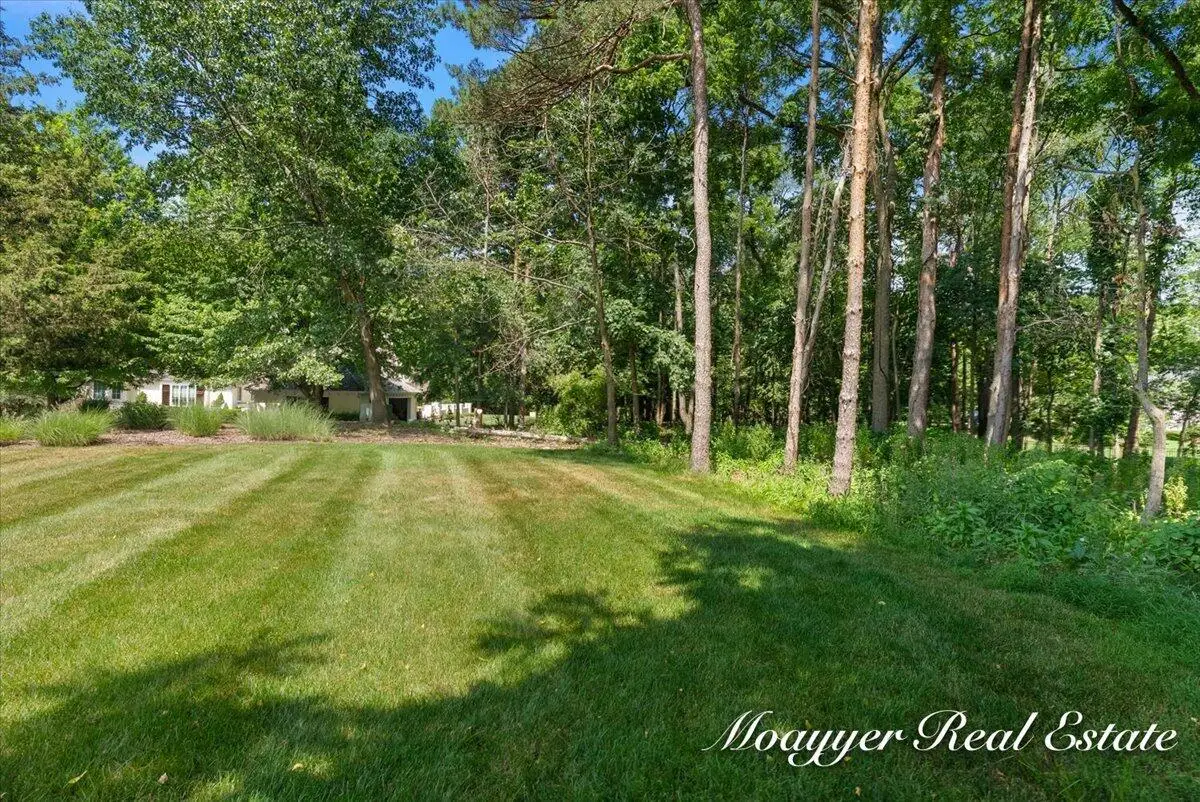 2549 Ashwood Court Se, Ada, MI 49301 - #1