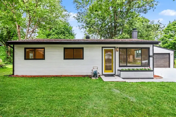709 11th Street, Three Rivers, MI 49093