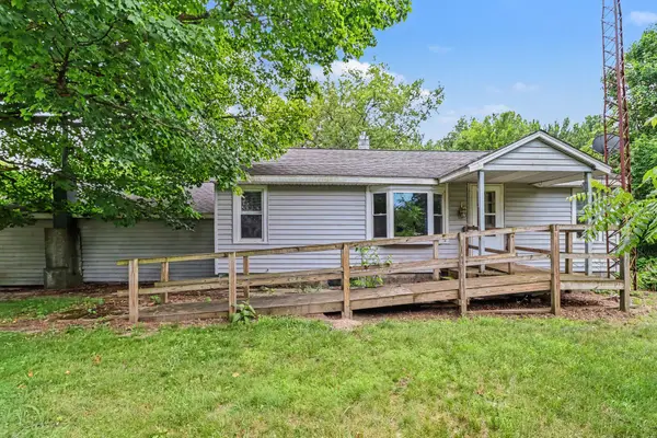 60169 Church Street, Grand Junction, MI 49056