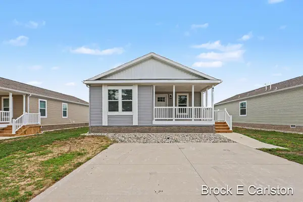 1283 E Ellis Road #41, Norton Shores, MI 49441