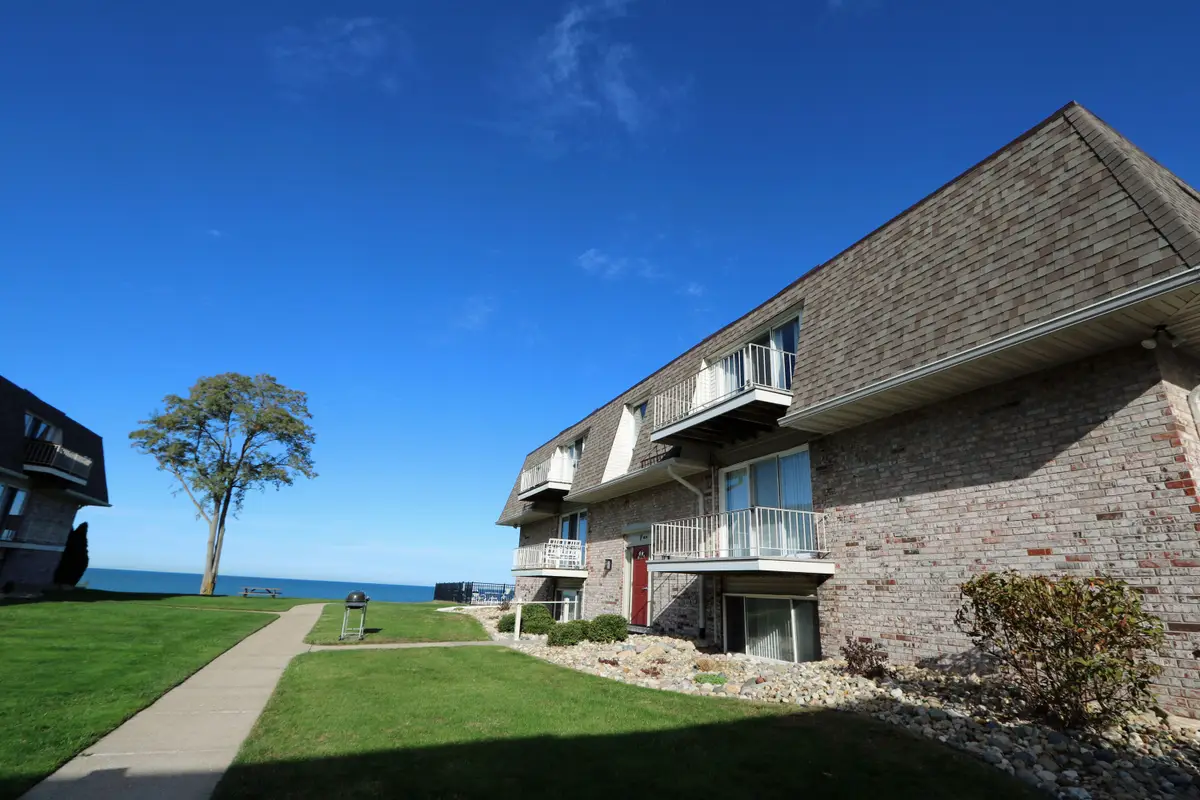 3622 Lakeshore Drive #8, Saint Joseph, MI 49085 - #1