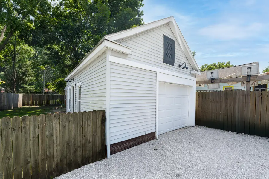 208 N Lagrave Street, Paw Paw, MI 49079 - #3