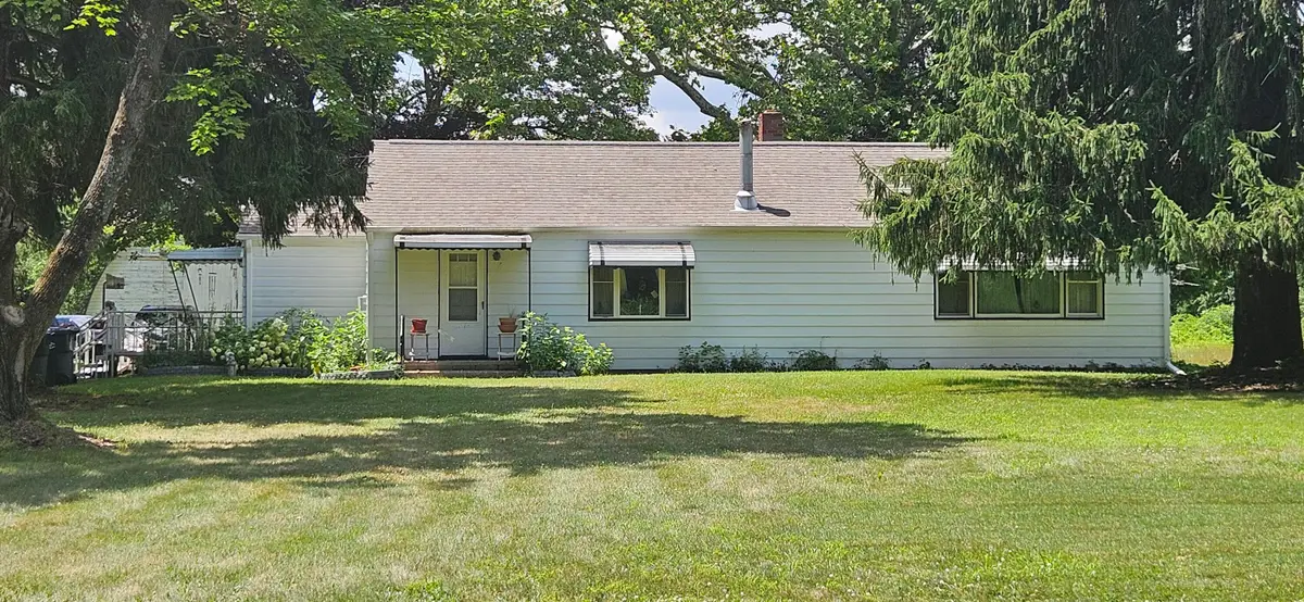2335 N 33rd Street, Galesburg, MI 49053 - #1