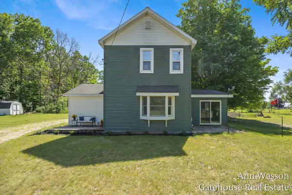 2737 Dane, Gowen, MI 49326