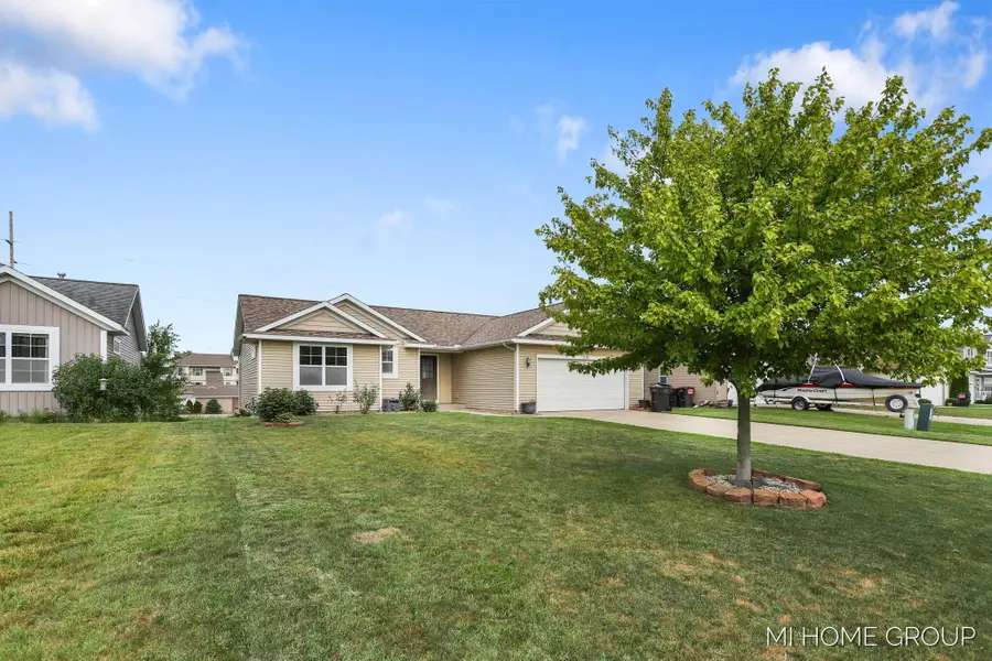 3729 Hickoryrow Court, Holland, MI 49424 - #3