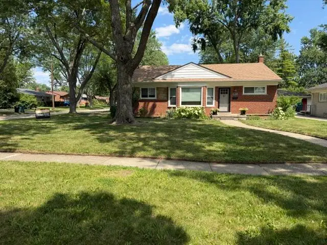 31180 E Rutland Street, Beverly Hills, MI 48025 - #3