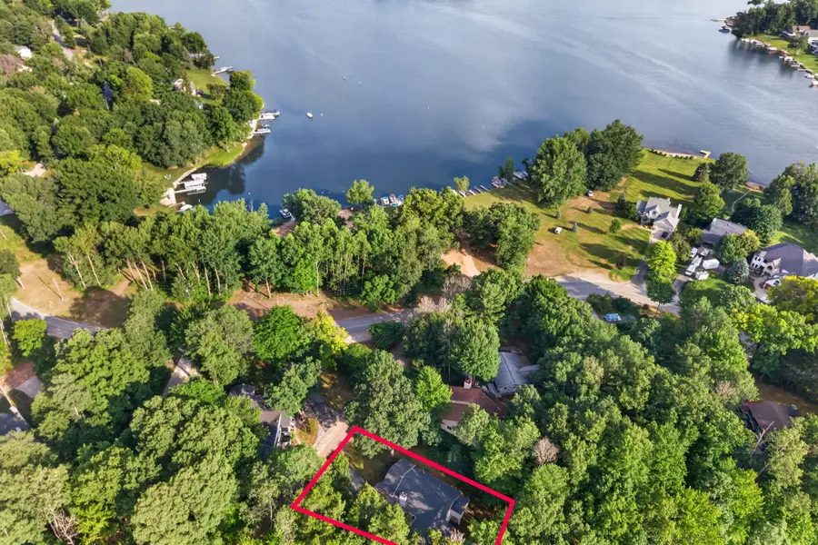 8385 Alberta Street, Canadian Lakes, MI 49346 - #2
