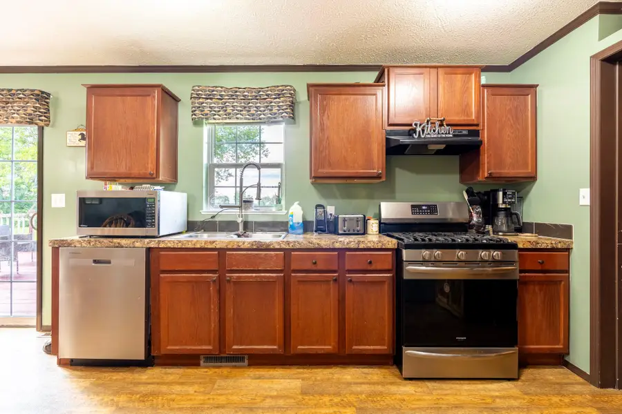 107 10 Mile Road, Union City, MI 49094 - #3