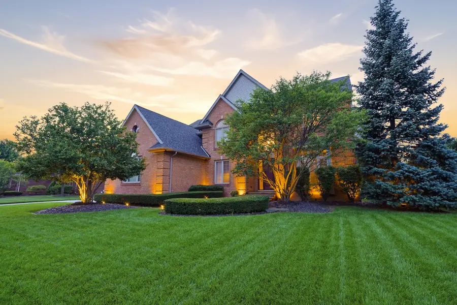 48240 Gladstone Road, Canton, MI 48188 - #2