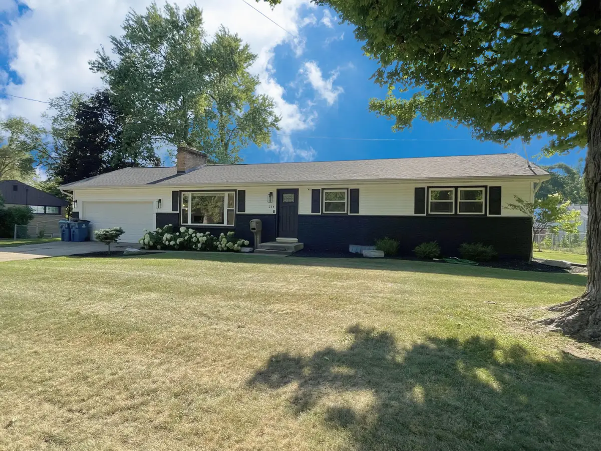 214 S 20th Street S, Battle Creek, MI 49015 - #1