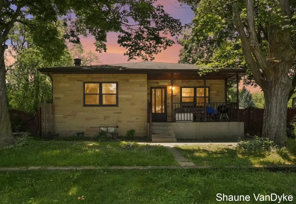 154 72nd Street Se, Grand Rapids, MI 49548 - #1