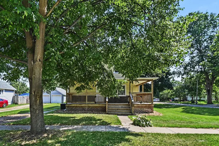 211 King Street, Eaton Rapids, MI 48827 - #3