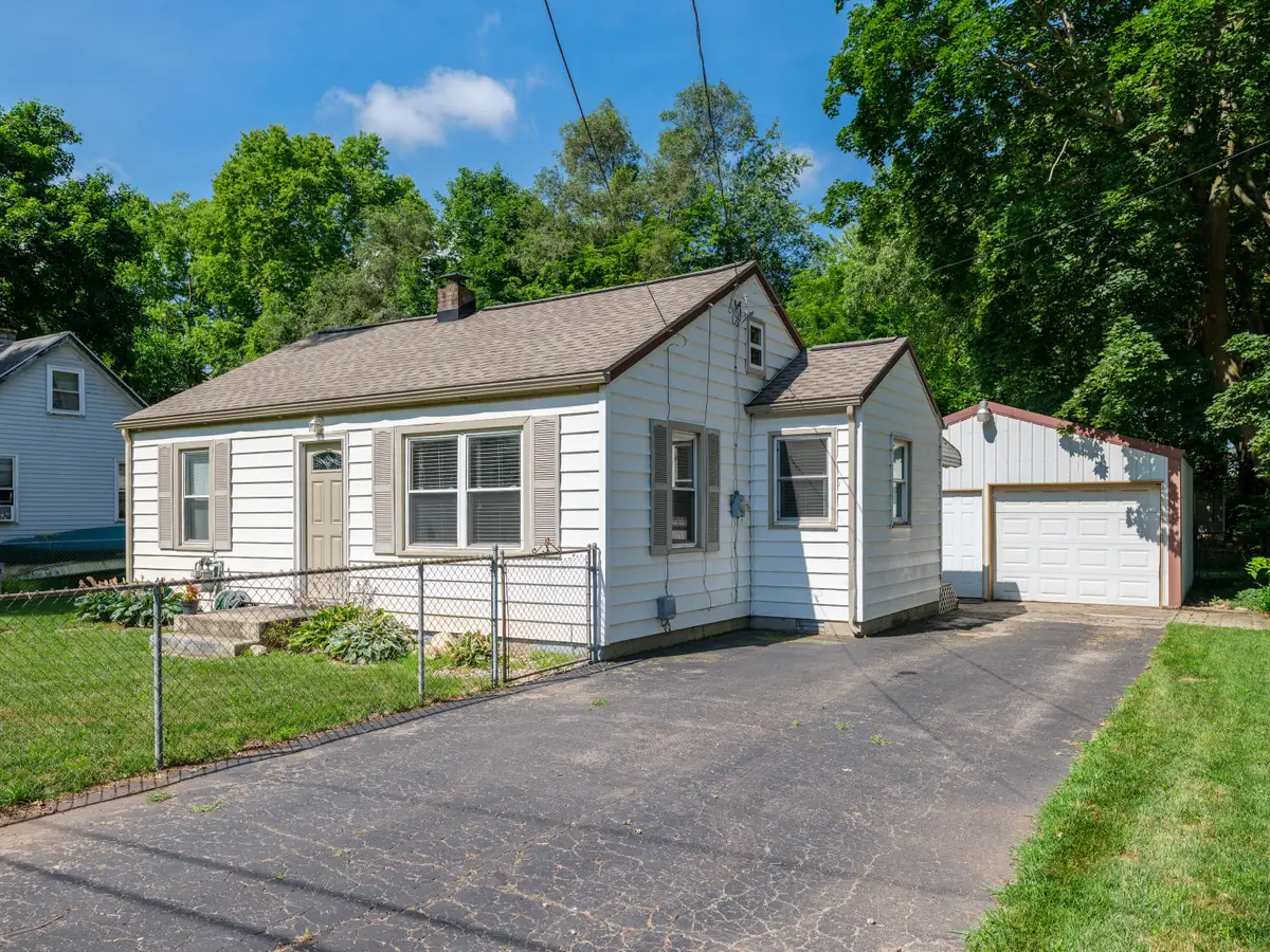 600 Azuba Avenue, Kalamazoo, MI 49048 - #1