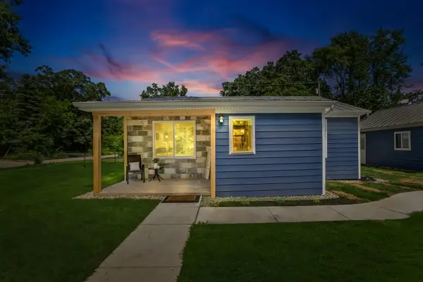 4387 Cedar Avenue, West Bloomfield, MI 48323