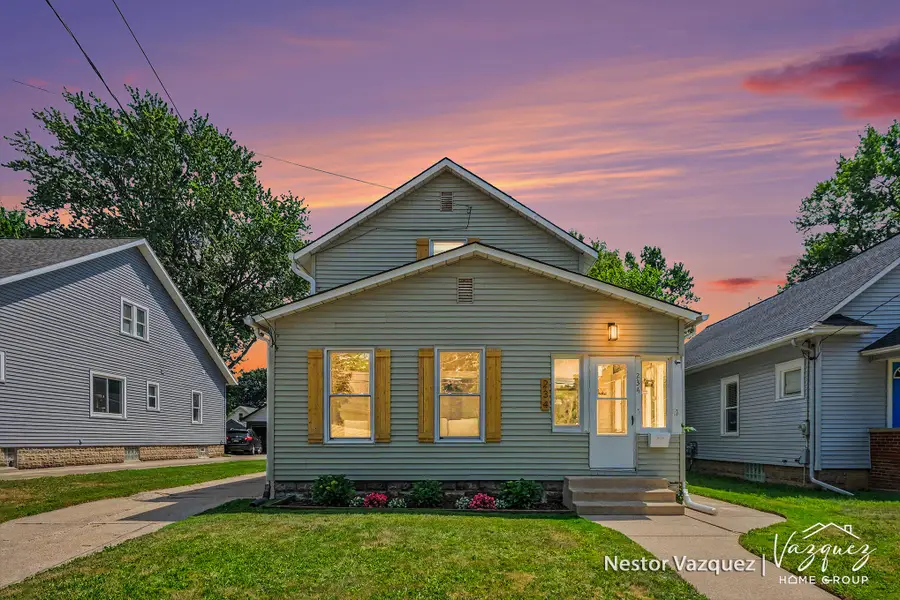 234 Knapp Street Ne, Grand Rapids, MI 49505 - #2