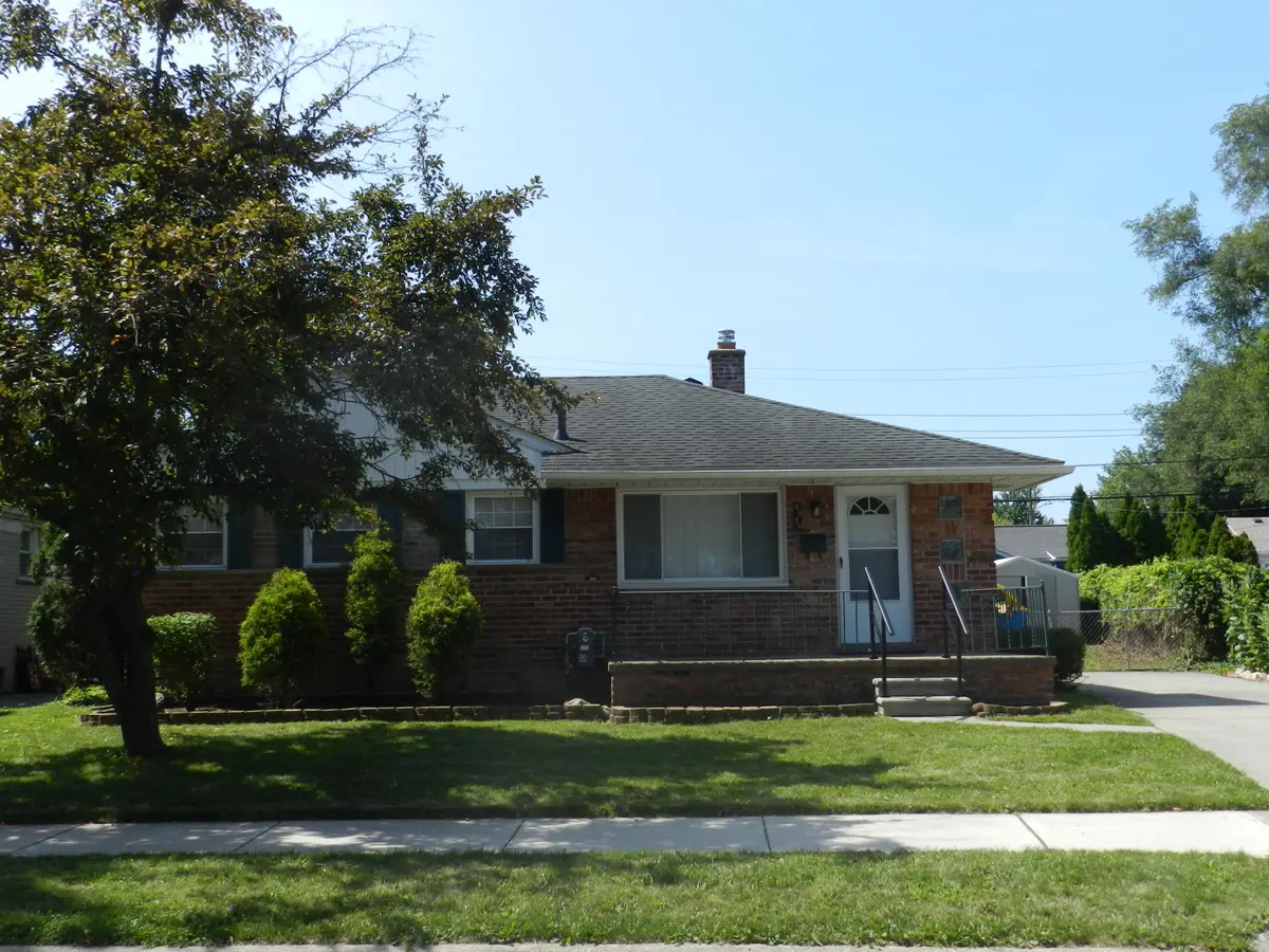 4318 Adams Circle, Wayne, MI 48184 - #1