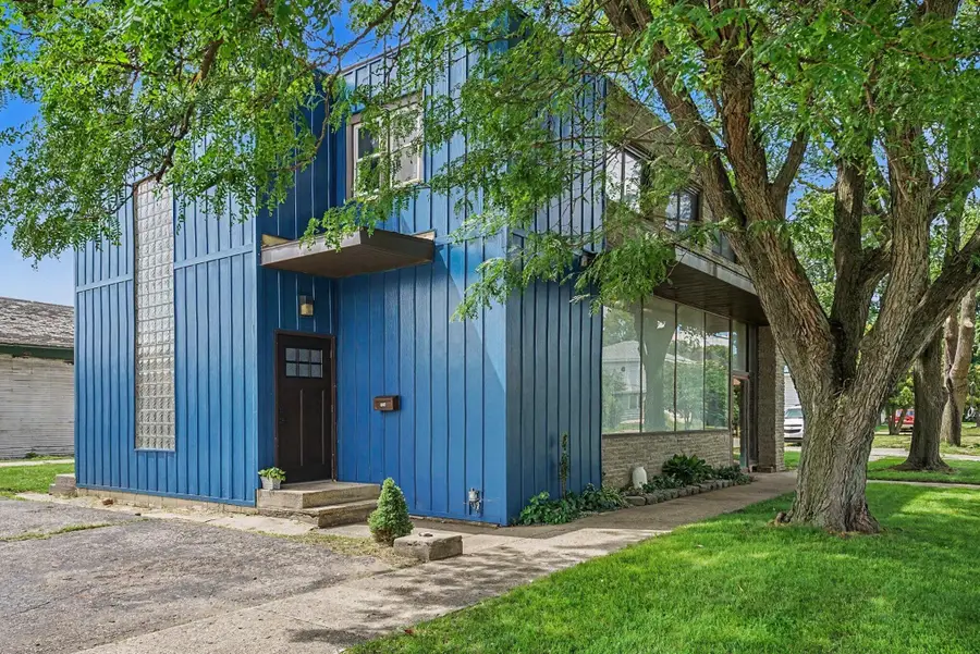 102 N Maple Street, Sturgis, MI 49091 - #3