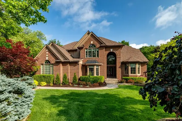 2141 Autumn Hill Drive, Ann Arbor, MI 48103