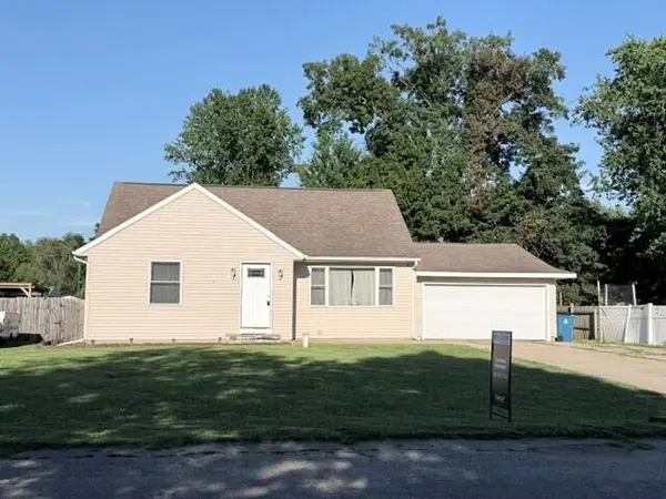 12867 Chapman Street, Vicksburg, MI 49097