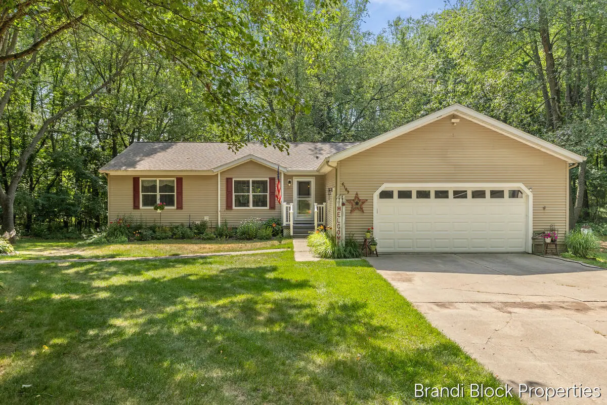 6189 Tanglewood Drive, Lowell, MI 49331 - #1