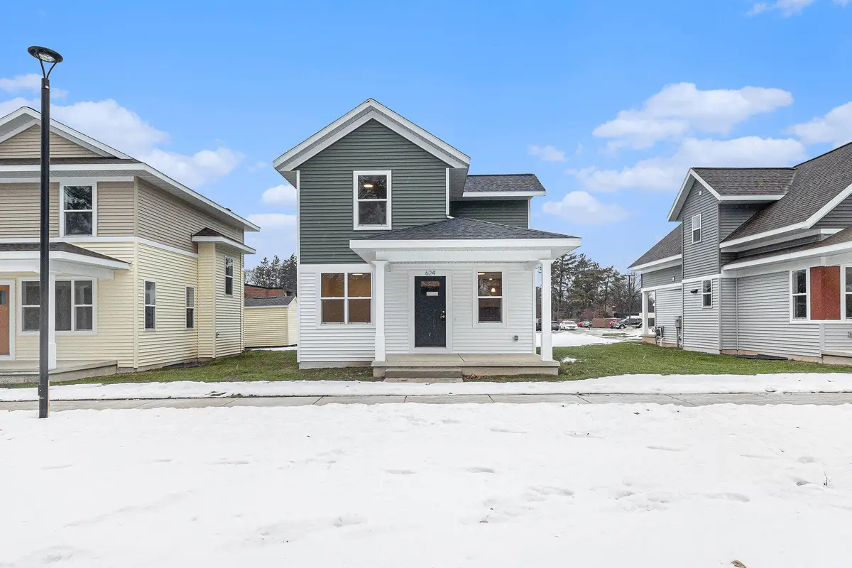 2071 Linden Avenue Se, Grand Rapids, MI 49507 - #1