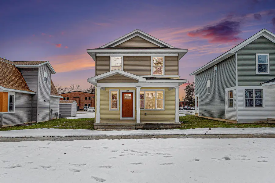 2059 Linden Avenue Se, Grand Rapids, MI 49507 - #2