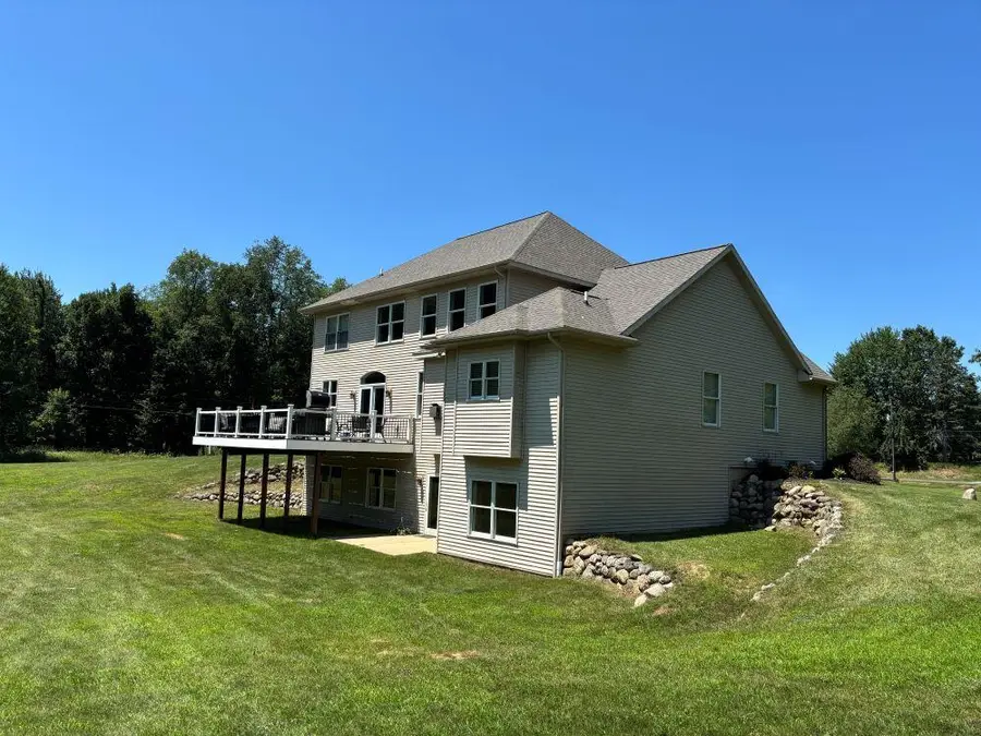 8813 W W Avenue, Schoolcraft, MI 49087 - #3
