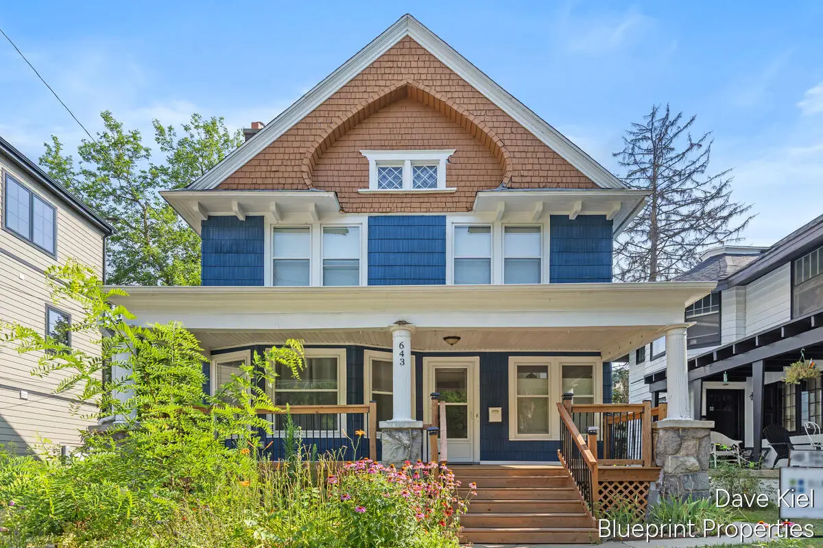 643 Lake Drive Se, Grand Rapids, MI 49503 - #1