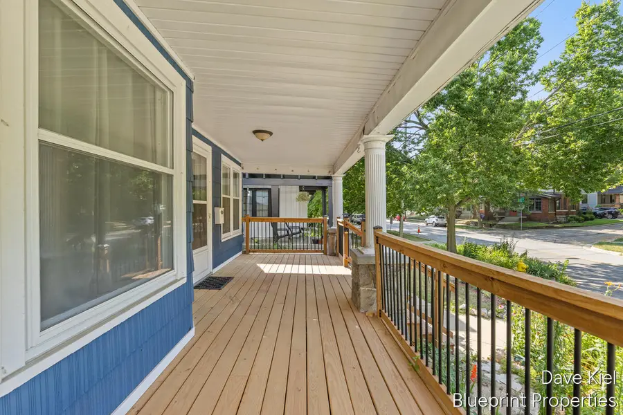 643 Lake Drive Se, Grand Rapids, MI 49503 - #3