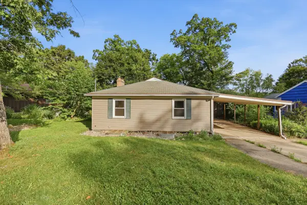 2757 Cascade Springs Drive Se, Grand Rapids, MI 49546